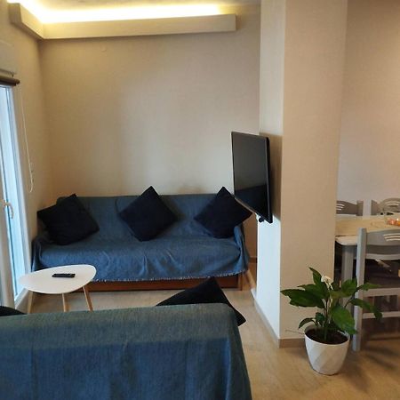 Parkview Central Apartment - Xanthi Bagian luar foto