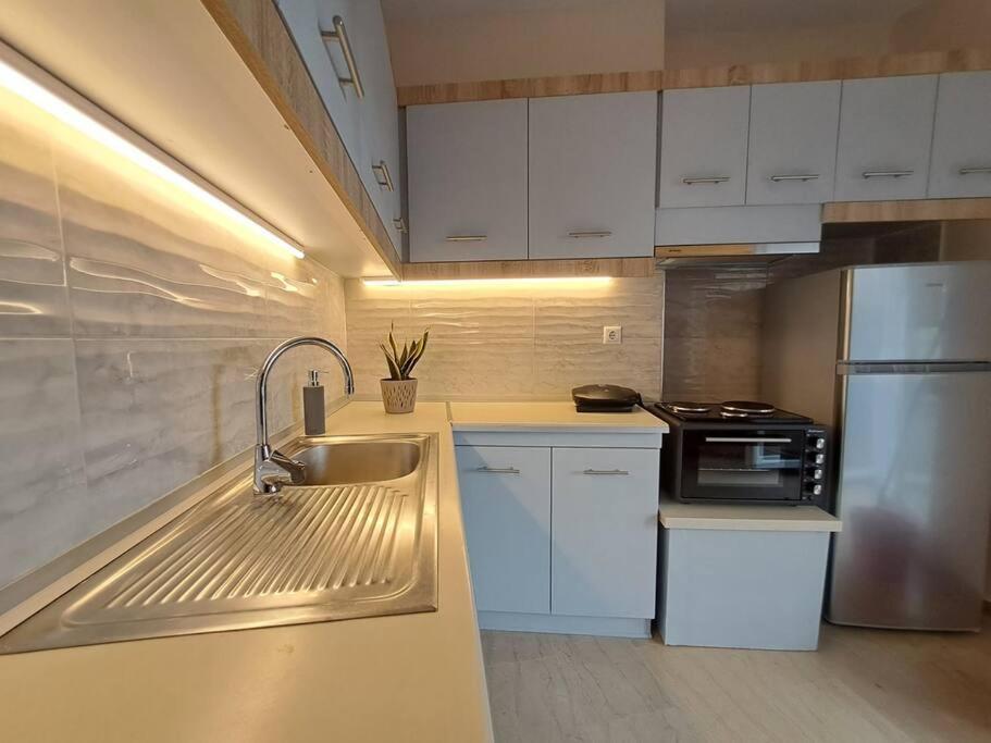 Parkview Central Apartment - Xanthi Bagian luar foto