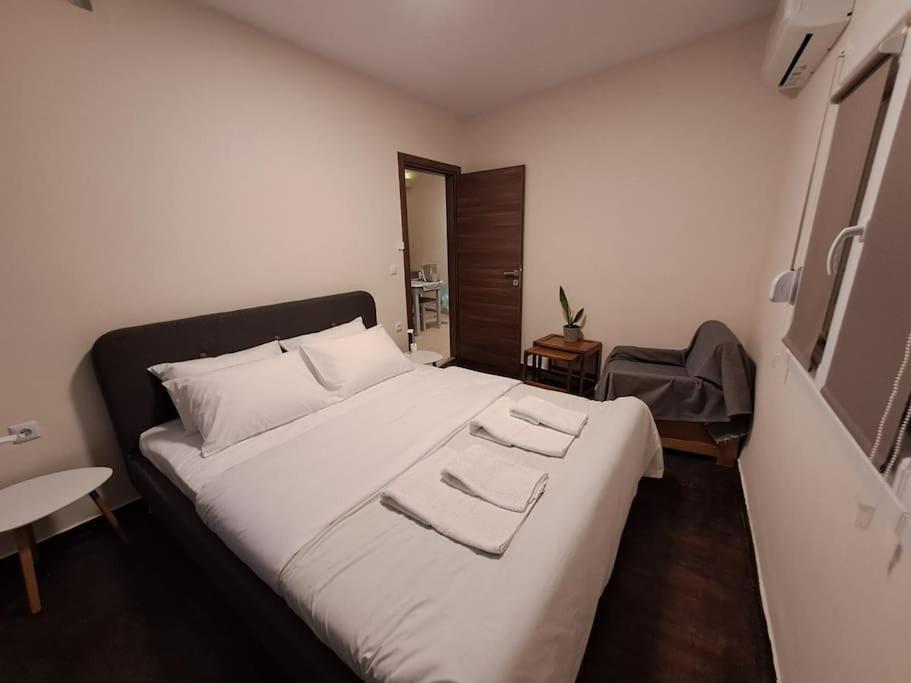 Parkview Central Apartment - Xanthi Bagian luar foto