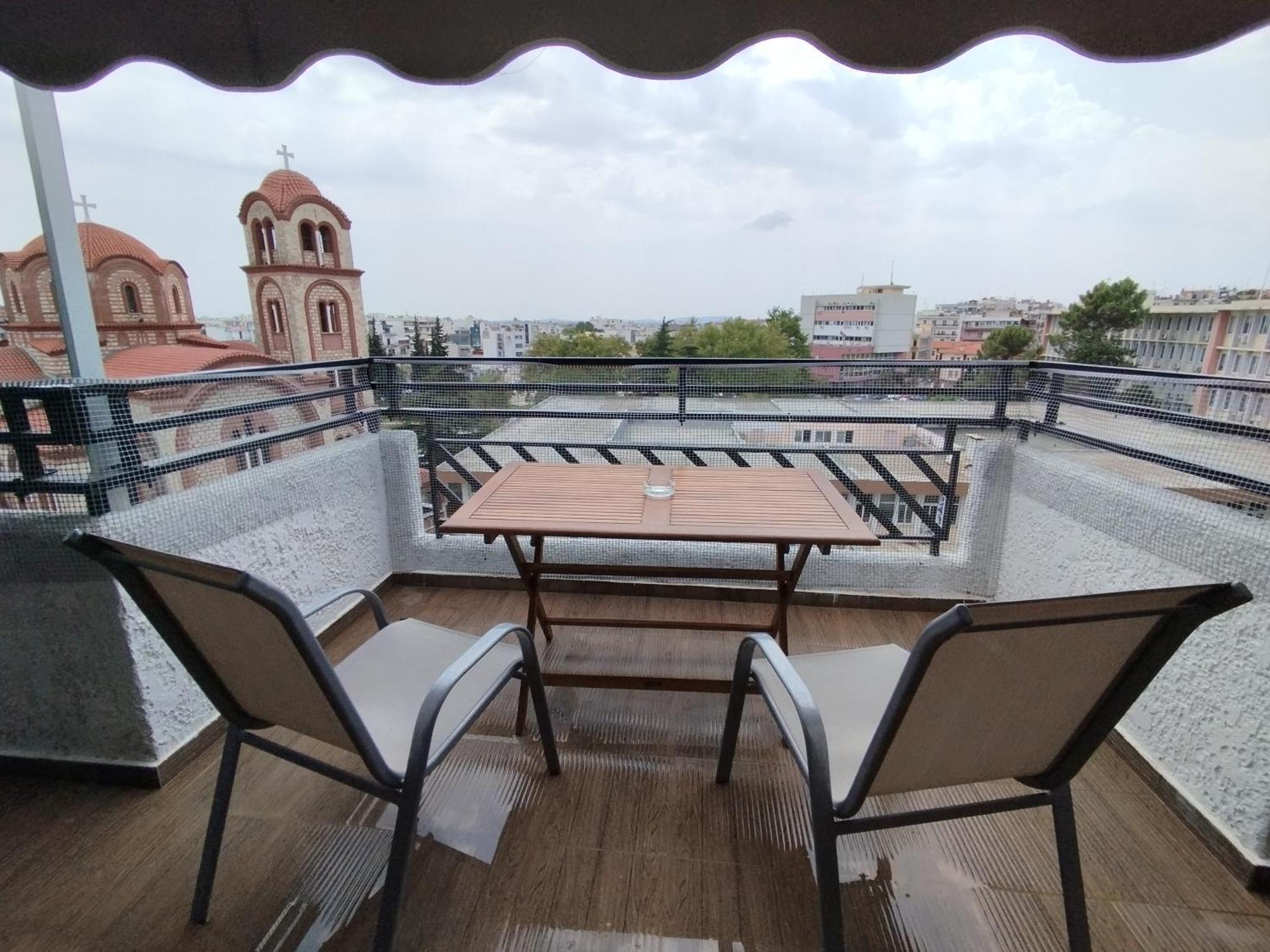 Parkview Central Apartment - Xanthi Bagian luar foto